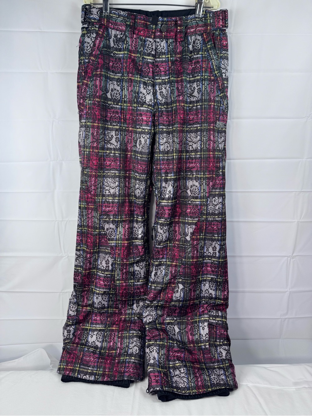 Body Glove Women’s Medium Snow Ski Pants Plaid Paisley Waterproof Insulated